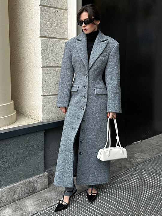 Damen eleganter Wollmantel mit strukturiertem Design und praktischen Taschen R&B