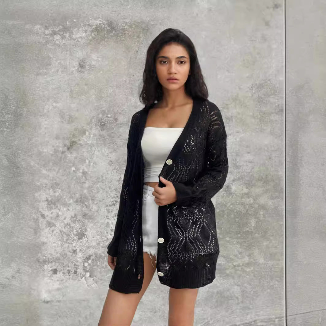 Damen Strickjacke mit luftiger Lochmusterung und schönen Knöpfen R&B