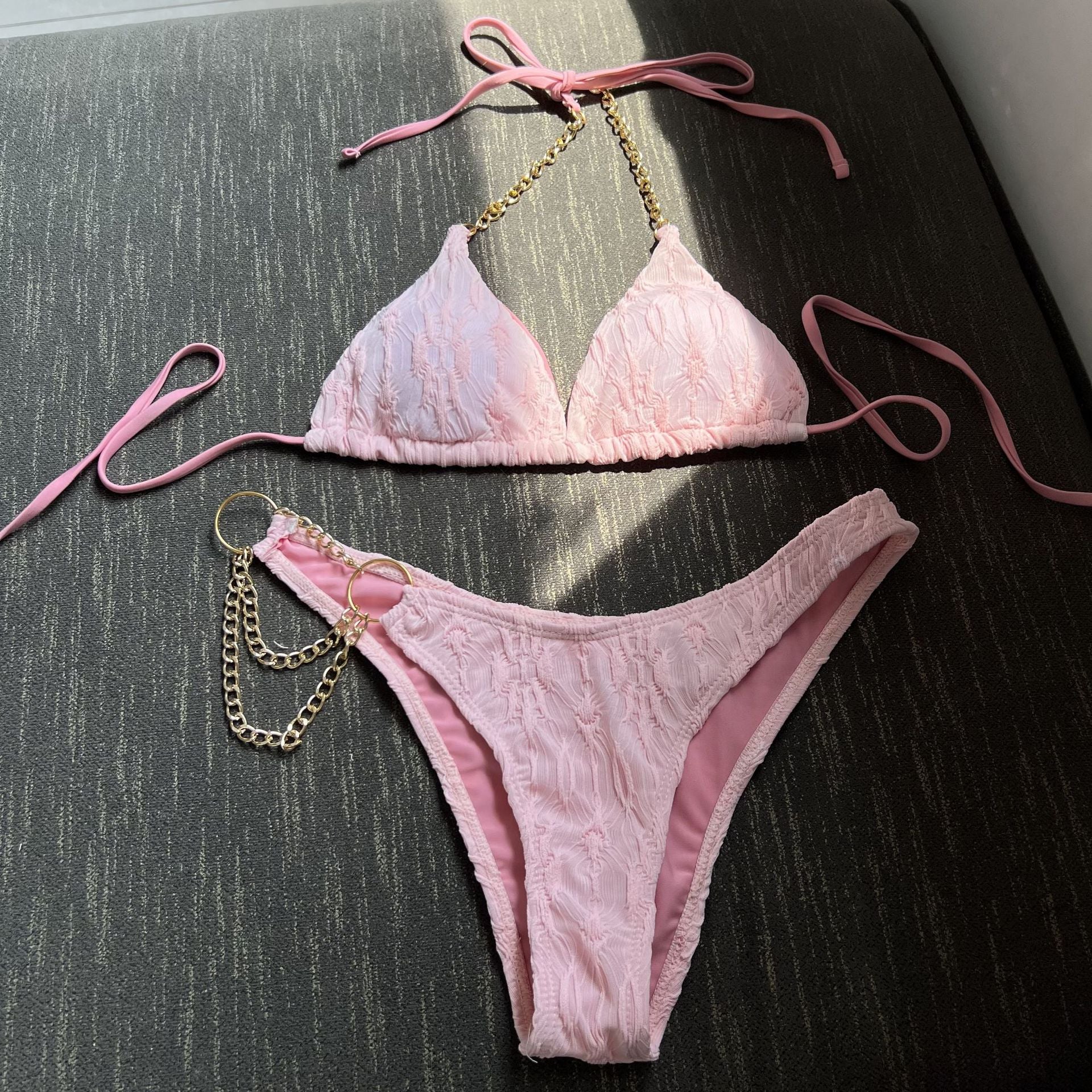 Damen Triangel-Bikini mit modischen Kettenakzenten R&B