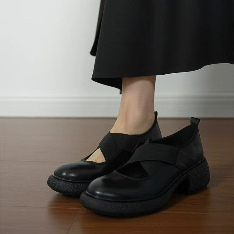 Damen Ballerina mit elastischen Kreuzriemen und modischem Blockabsatz