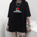 Damen T-Shirt mit kreativem Katzenmotiv und verspielter Schleife R&B