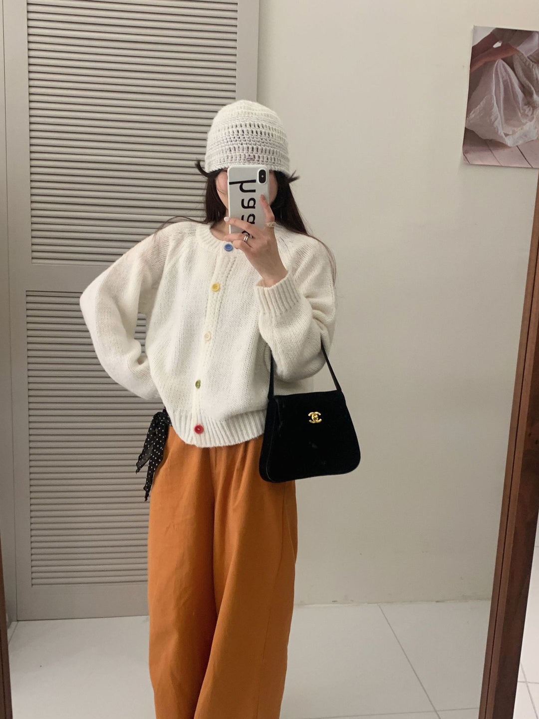 Damen Kuschelige Strickjacke mit bunten Knöpfen und lockerer Passform R&B