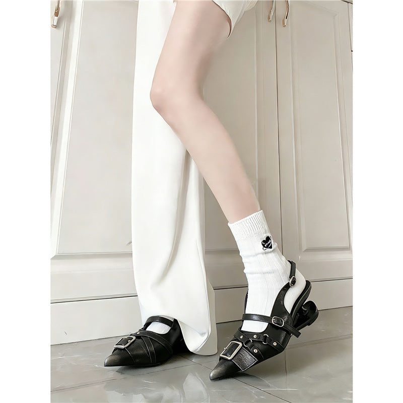Damen Slingback-Pumps mit verstellbaren Riemen und dekorativen Schnallen R&B
