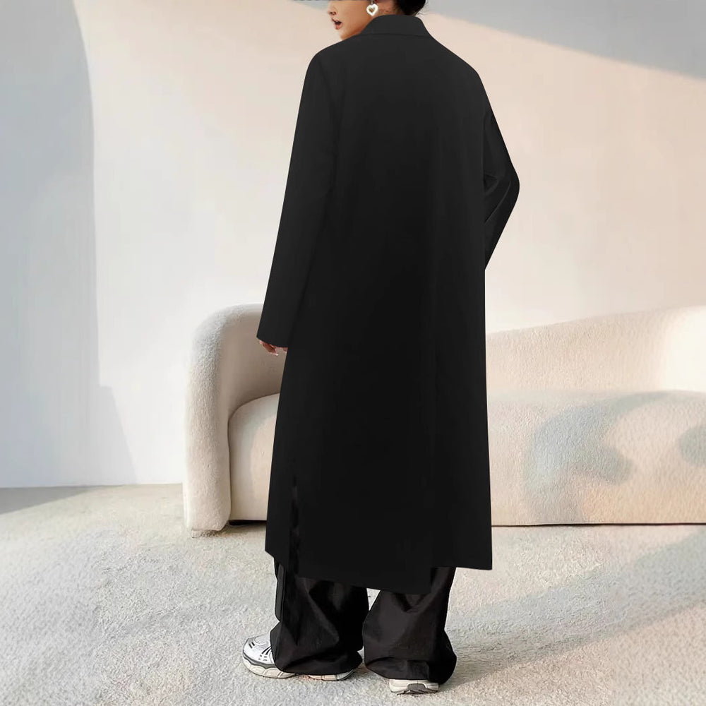 Damen Langmantel aus weichem Stoff mit eleganten Knopfdetails und Taschen R&B