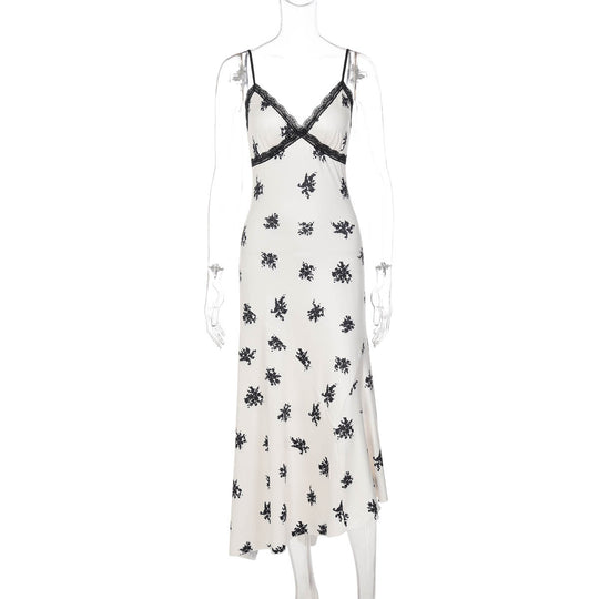 Damen Elegantes Maxikleid mit floralem Relief und feinen Spaghettiträgern R&B