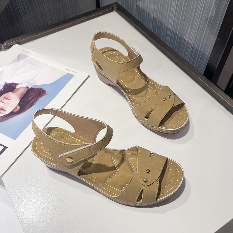 Damen komfortable Riemensandalen mit modischem Schnitt R&B