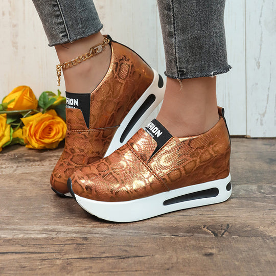 Damen Wedge-Sneaker im modernen Schlangenleder-Look mit bequemer Sohle R&B