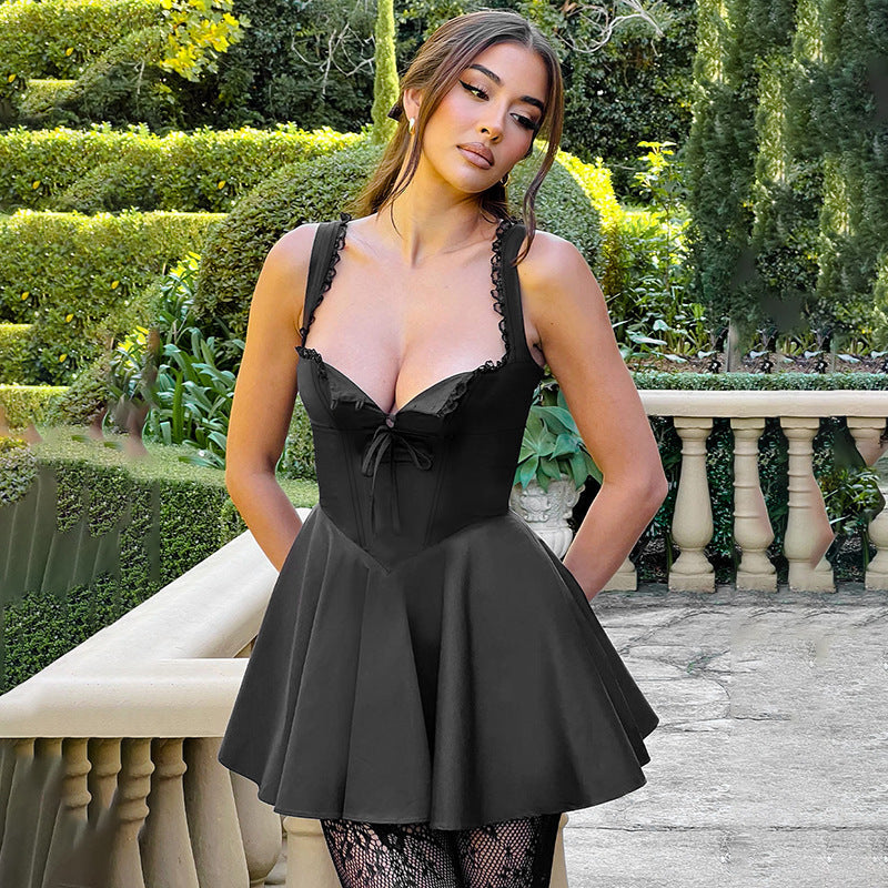 Damen Verspieltes Minikleid mit Spitzenverzierungen und Schnürung R&B