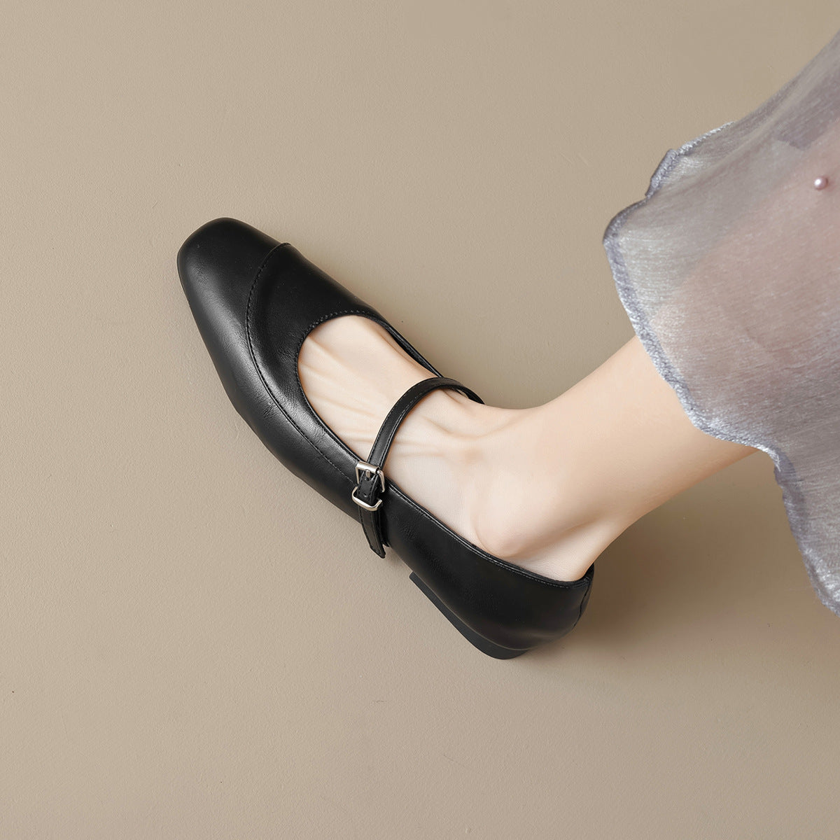 Damen elegante Ballerinas mit modischem Riemchen