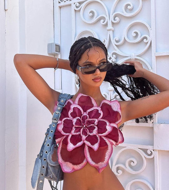 Damen Blüten-Crop-Top mit 3D floralen Applikationen und transparentem Stoff R&B