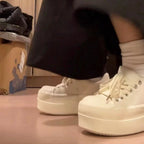 Damen Plateau-Sneaker mit stylischem Obermaterial und komfortabler Sohle R&B