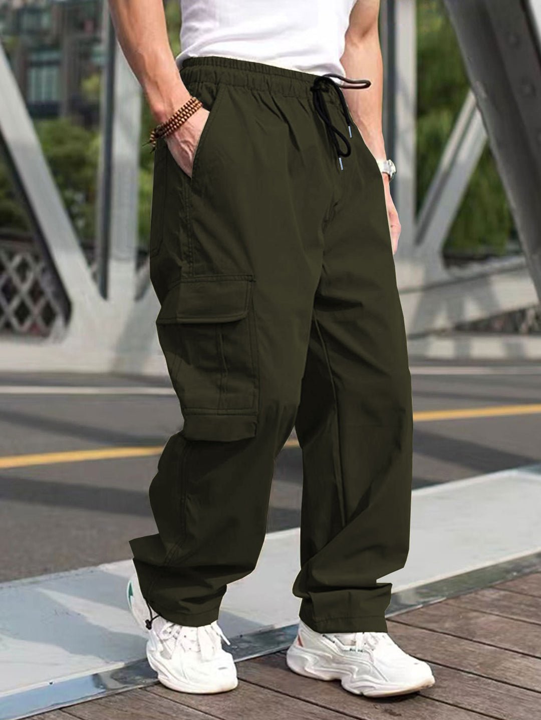 Herren Cargo-Hose mit vielen funktionalen Taschen und lockerer Passform R&B