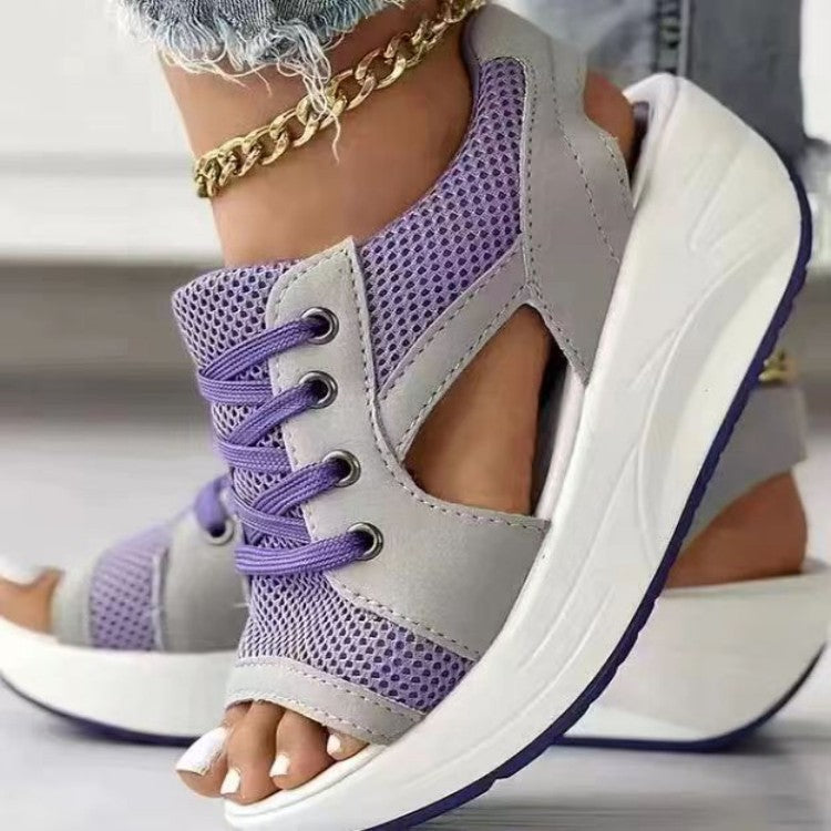 Damen Sportliche Keilsandalen mit atmungsaktiven Mesh-Elementen und elastischem Schnürsystem