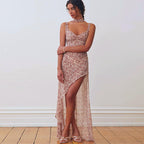 Damen Floral Maxi-Strandkleid mit attraktiven Schlitzdetails und Rückenband R&B