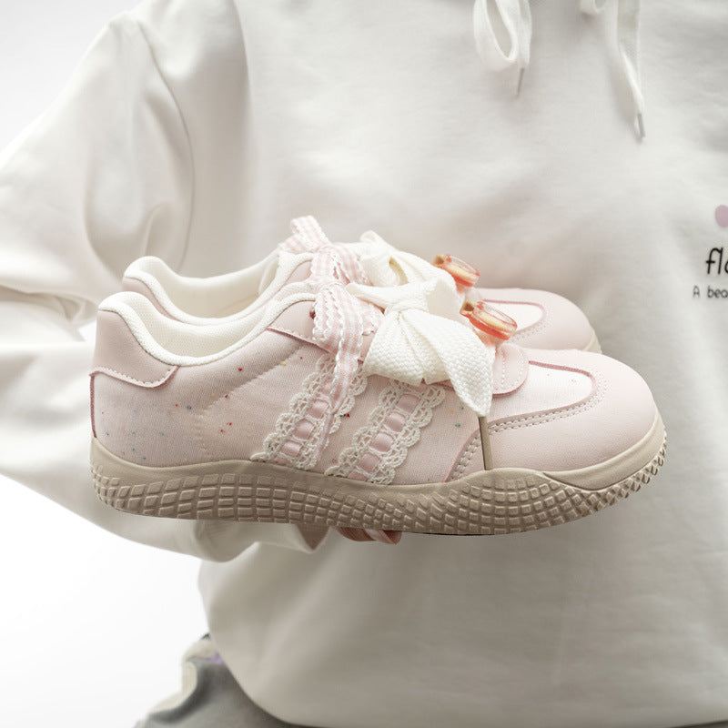 Damen Sneakers mit dekorativen Spitzen und atmungsaktivem Obermaterial