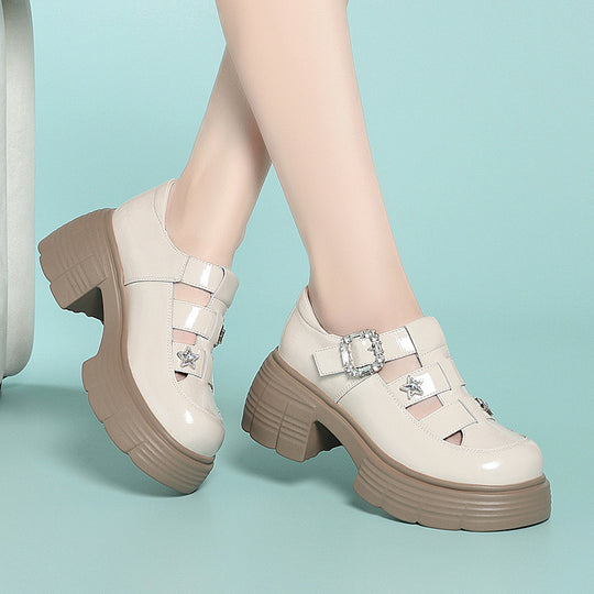 Damen Modische Plateau-Schuhe mit dekorativem Schnallen-Detail R&B
