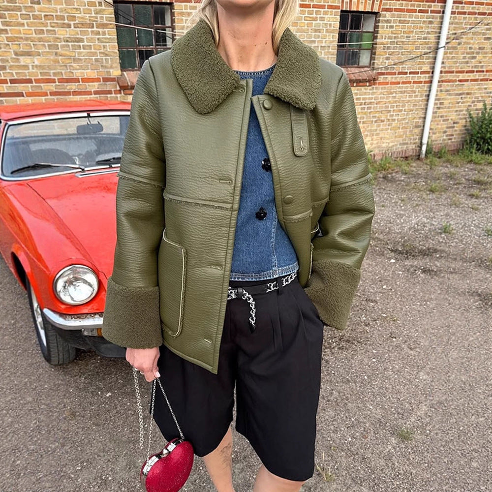 Damen Kunstlederjacke mit flauschigem Kragen und praktischen Taschen R&B