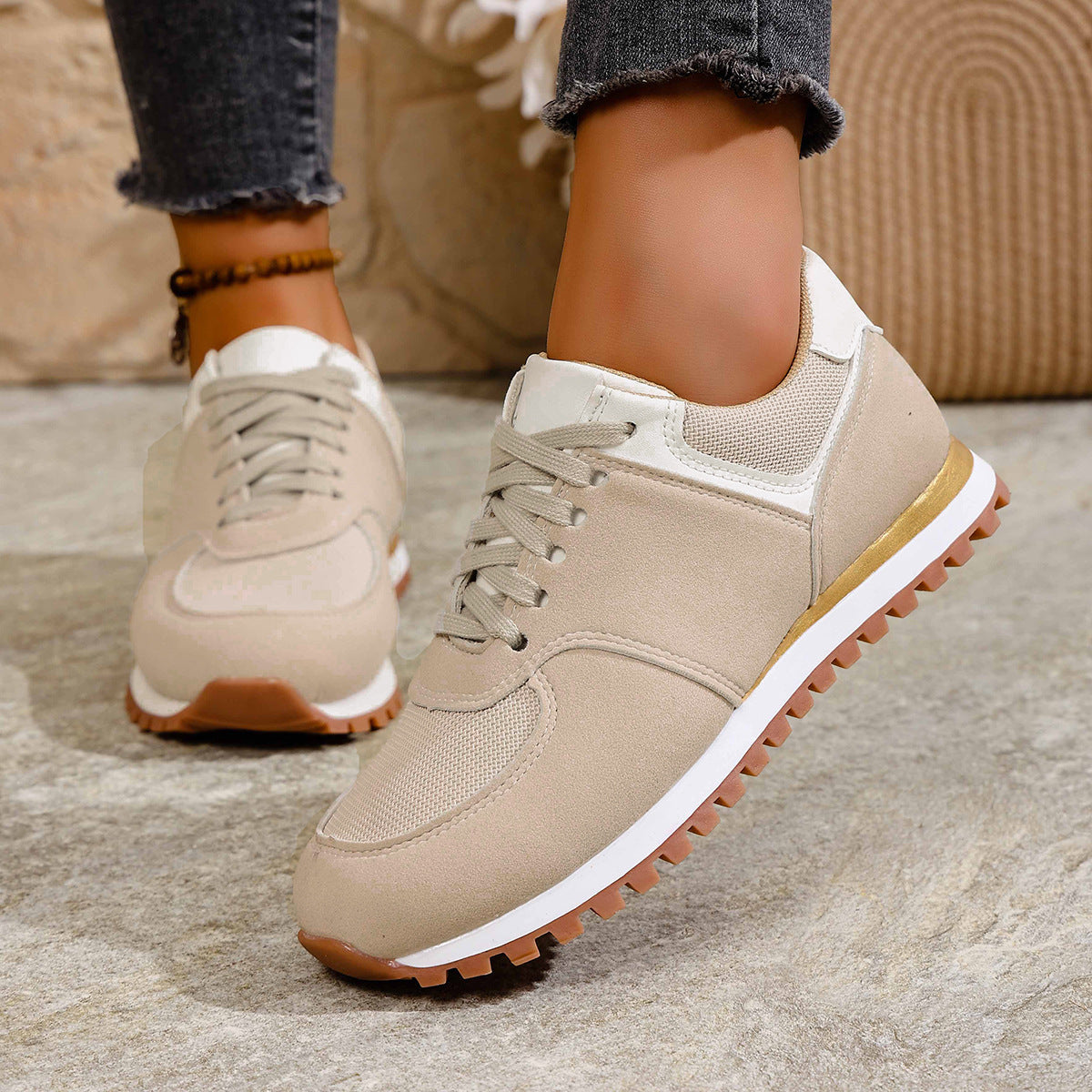 Damen Sportliche Freizeitsneaker mit atmungsaktivem Obermaterial und rutschfester Sohle R&B