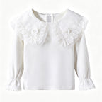 Mädchen Bluse mit romantischem Rüschensaum und feiner Stickerei R&B