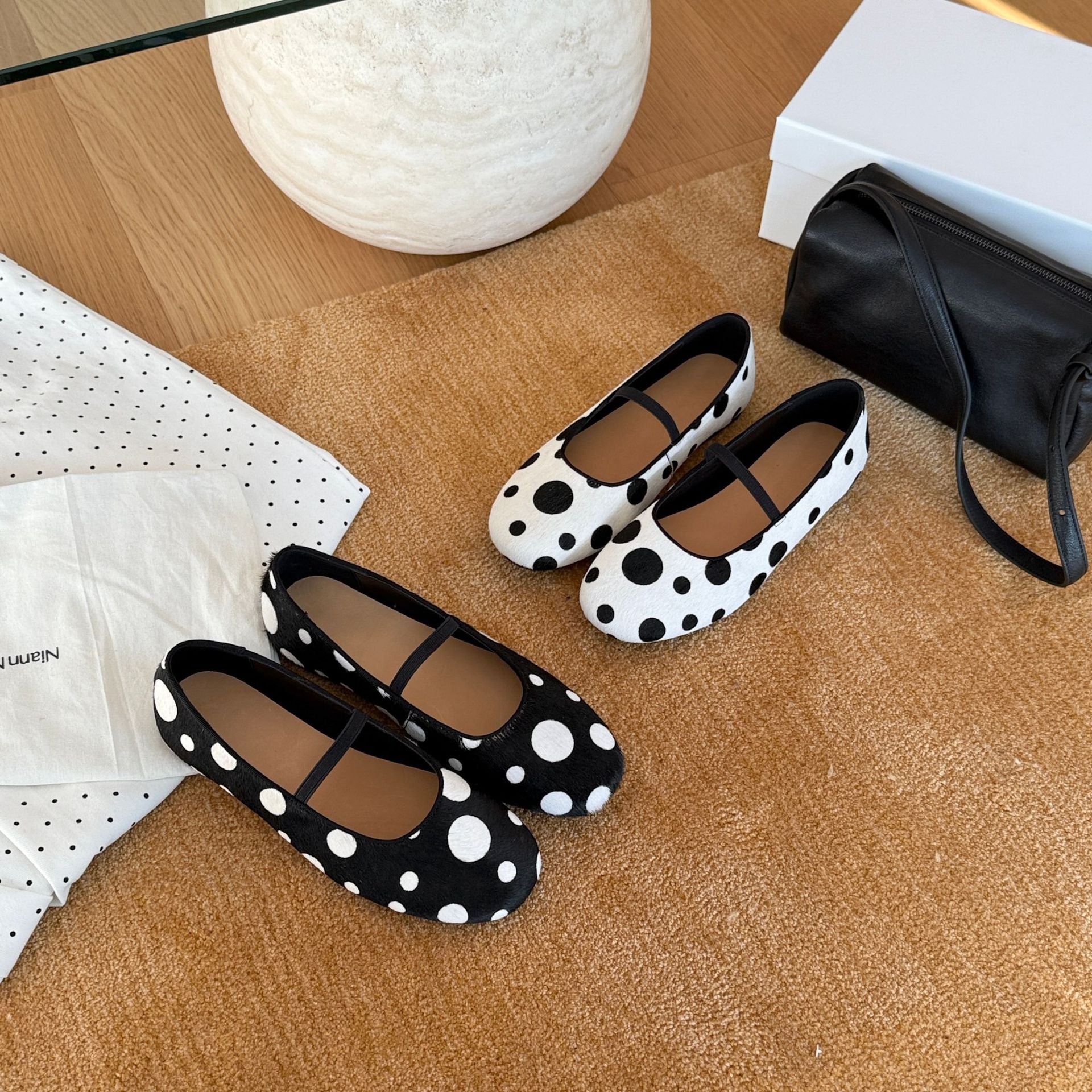 Damen Ballerinas mit dekorativem Punktmuster und rutschfester Sohle R&B