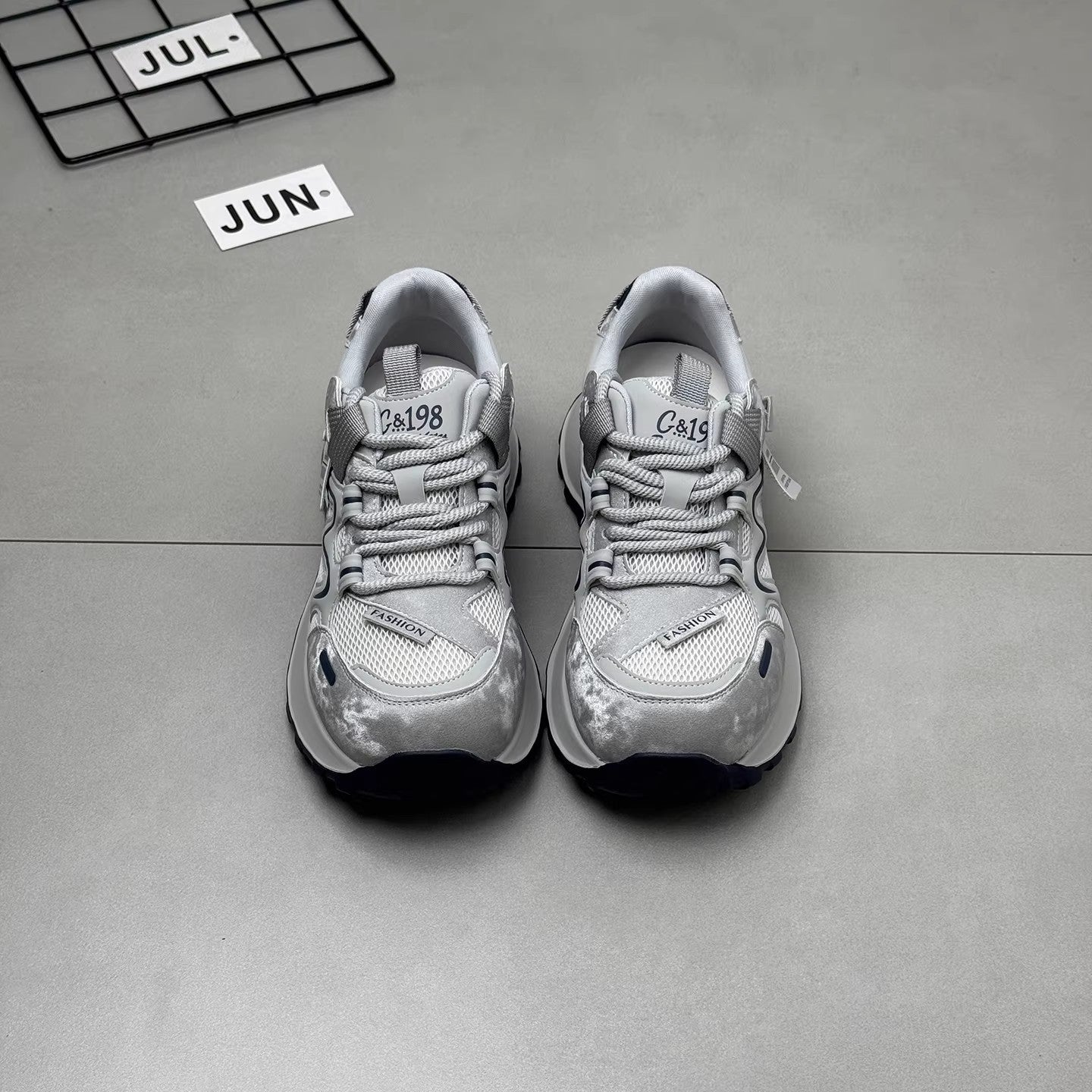 Damen Sportliche Sneakers mit hohem Tragekomfort und atmungsaktiver Obermaterialkombination R&B