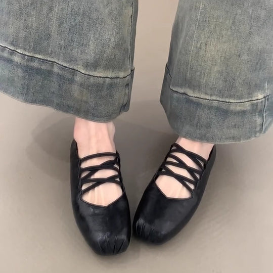 Damen Ballerina-Schuhe mit dekorativem Schnürdesign und hochwertiger Lederoberfläche R&B