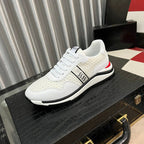 Damen Sportliche Sneakers mit komfortabler Dämpfung und atmungsaktiver Oberflächenstruktur R&B