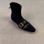 Damen Ankle Boots mit modischem Schnitt und elegantem Riemendetail
