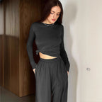 Damen lässiges Freizeit-Set mit hautsympathischem Material und modischem Knotendetail EB
