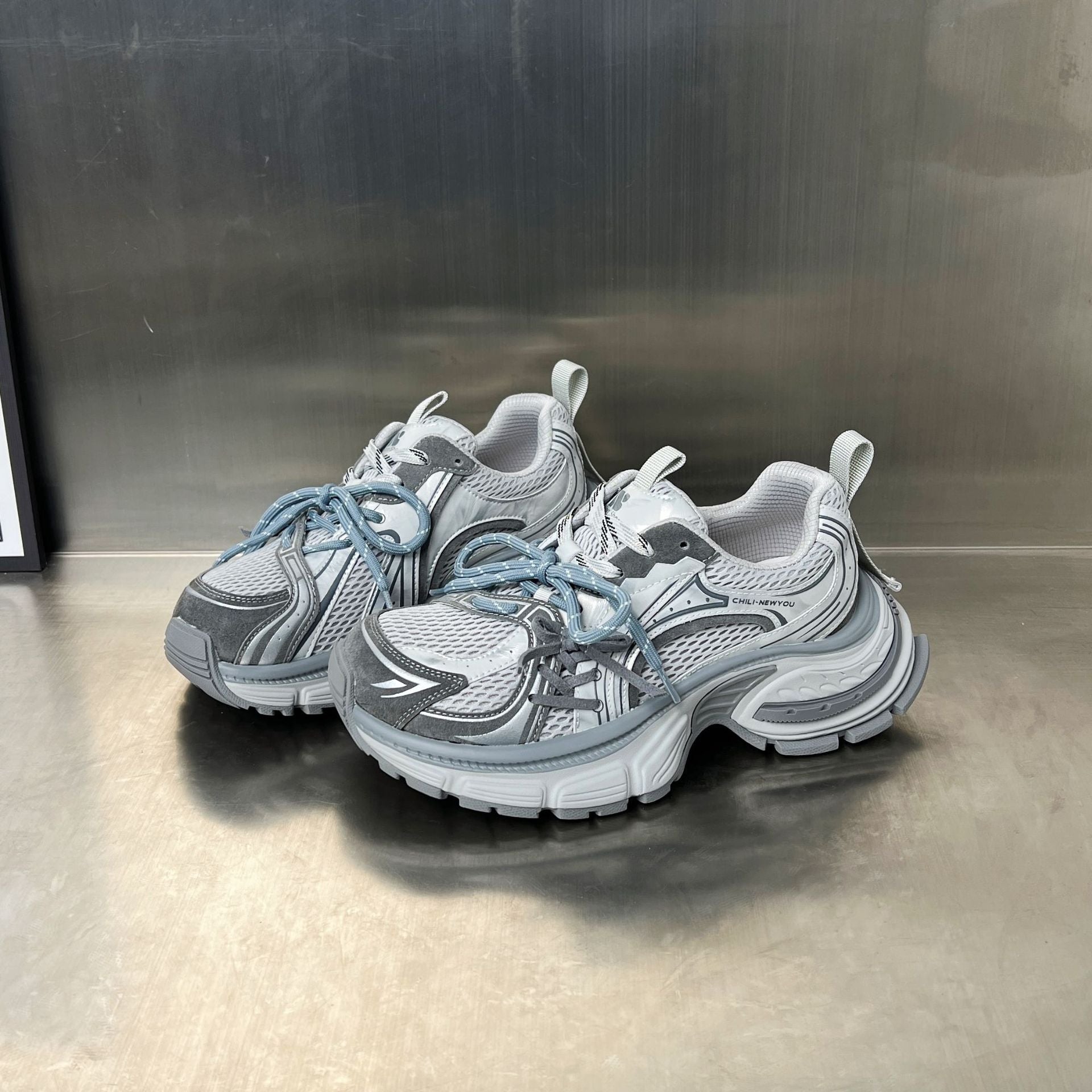 Damen Lauf- und Fitness-Sneakers mit atmungsaktivem Mesh und dämpfendem Fußbett R&B