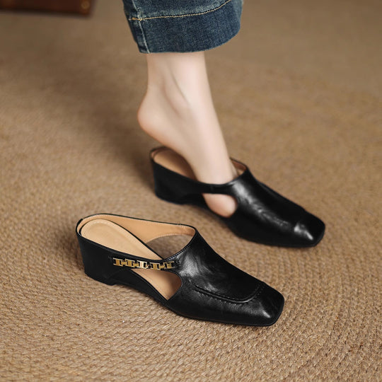 Damen Komfortable Mules mit elegantem Blickfang R&B