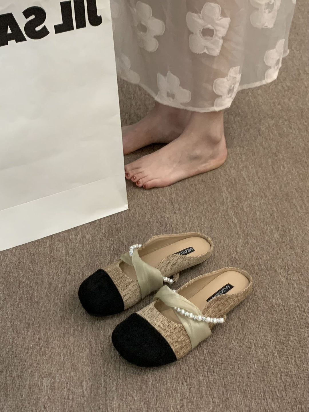 Damen Modische Ballerina-Pantoletten mit eleganter Perlenverzierung R&B