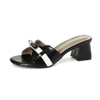 Damen Stilvolle Sandalen mit Blockabsatz und dekorativem Kettendetail R&B