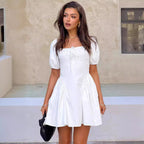 Damen sommerliches Minikleid mit Puffärmeln und tailliertem Design R&B