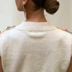 Damen Glamouröses Strickoberteil mit Blumenapplikationen und funkelnden Pailletten R&B