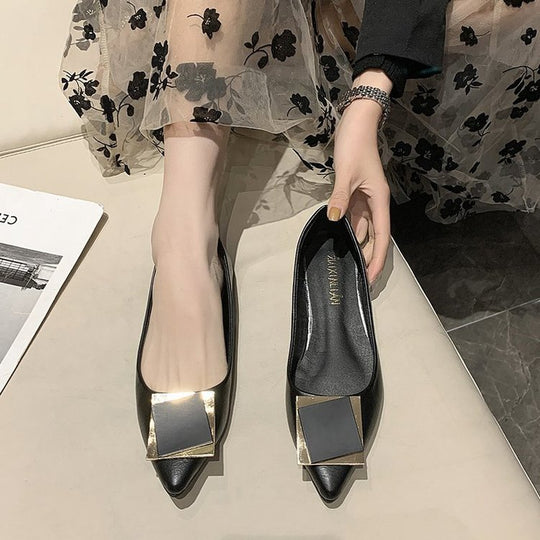 Damen elegante spitze Ballerinas mit dekorativem Schmuckakzent R&B