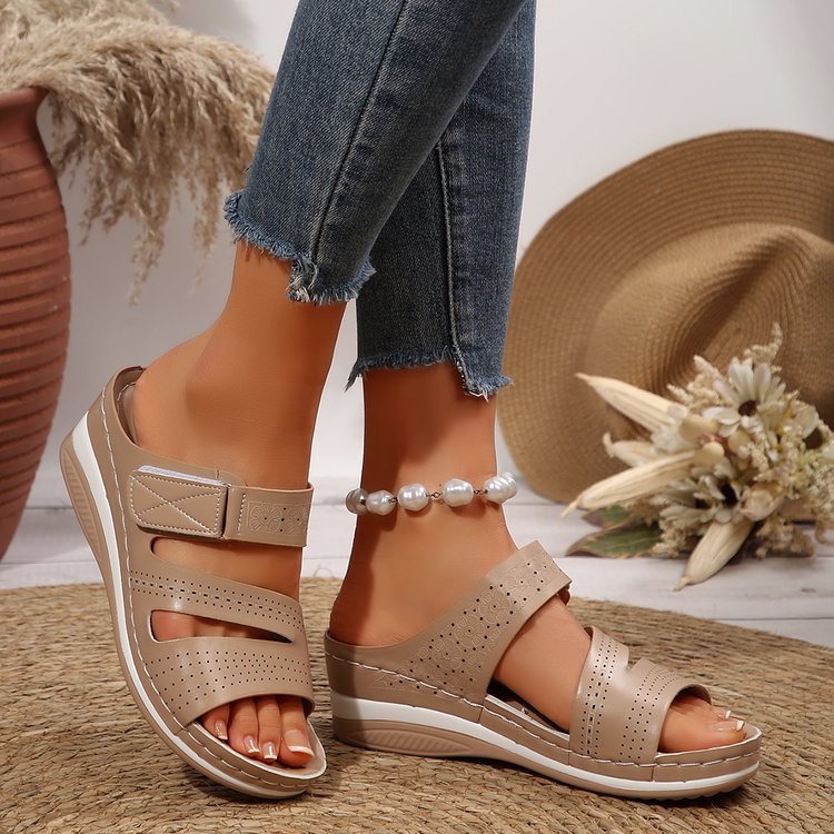 Damen Komfort-Sandalen mit luftigen Riemen und atmungsaktivem Design R&B