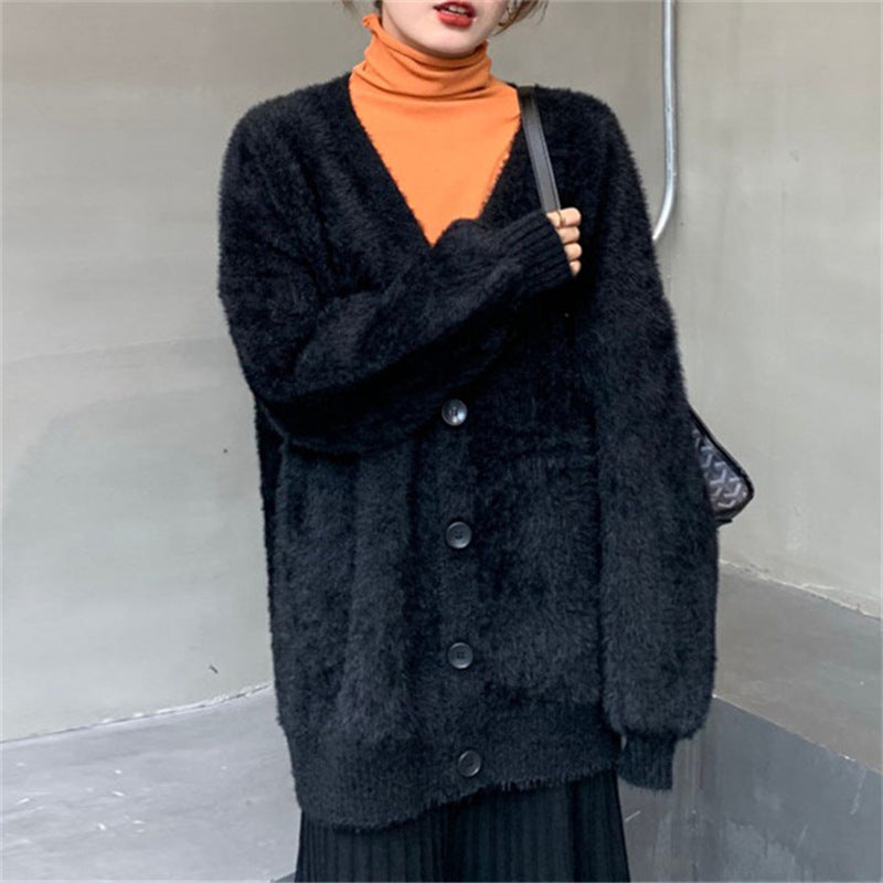 Damen Flauschiger Strickcardigan mit V-Ausschnitt und praktischen Knöpfen R&B