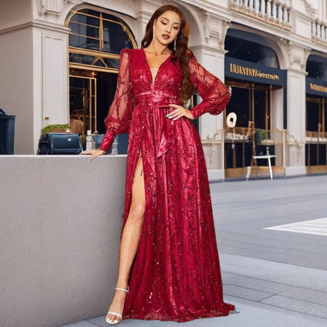 Damen Glamouröses Abendkleid mit schimmernden Pailletten und tiefem Schlitz EB