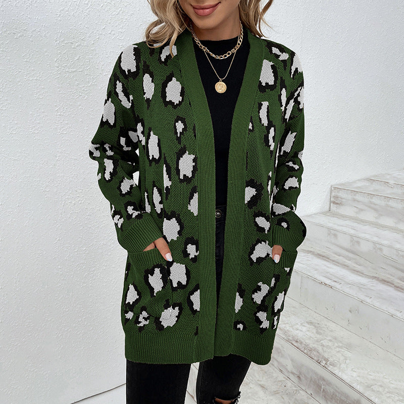 Damen modische Strickjacke mit Leopardenmuster und praktischen Taschen R&B