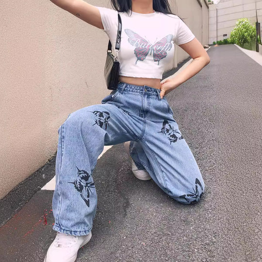 Damen weite Jeans mit auffälligem Schmetterlingsdruck R&B