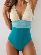 Damen eleganter und figurbetonter Badeanzug
