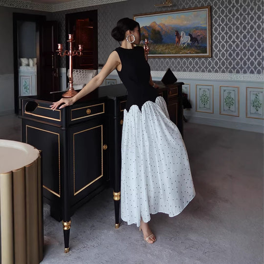 Damen elegantes Maxikleid mit gepunktetem Rockteil und tailliertem Oberteil R&B