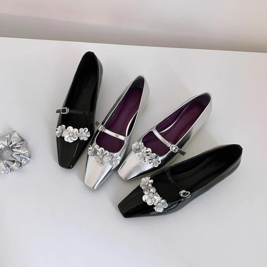 Damen Ballerinas mit floralen Applikationen und glanzvoller Oberfläche R&B