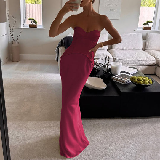 Damen Elegantes Bodenkleid mit strategisch platzierten Schnürdetails R&B
