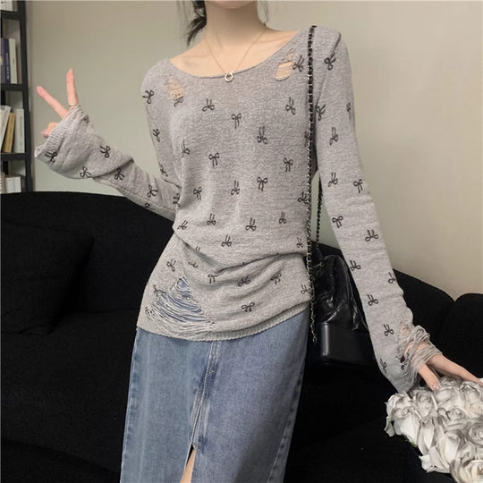 Damen Langarmshirt mit modischen Rissen und verspieltem Motiv R&B