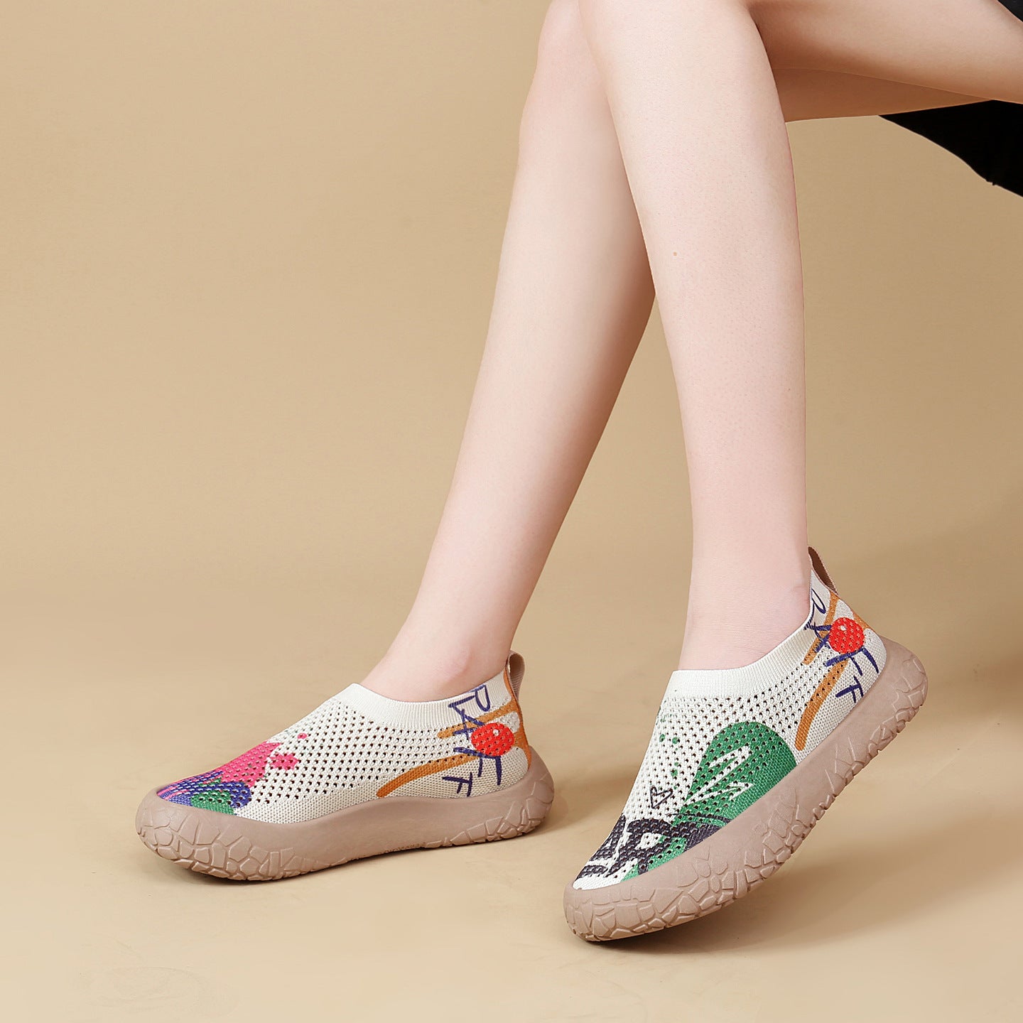 Damen Komfortable Slip-On Freizeitschuhe mit floralem Muster R&B