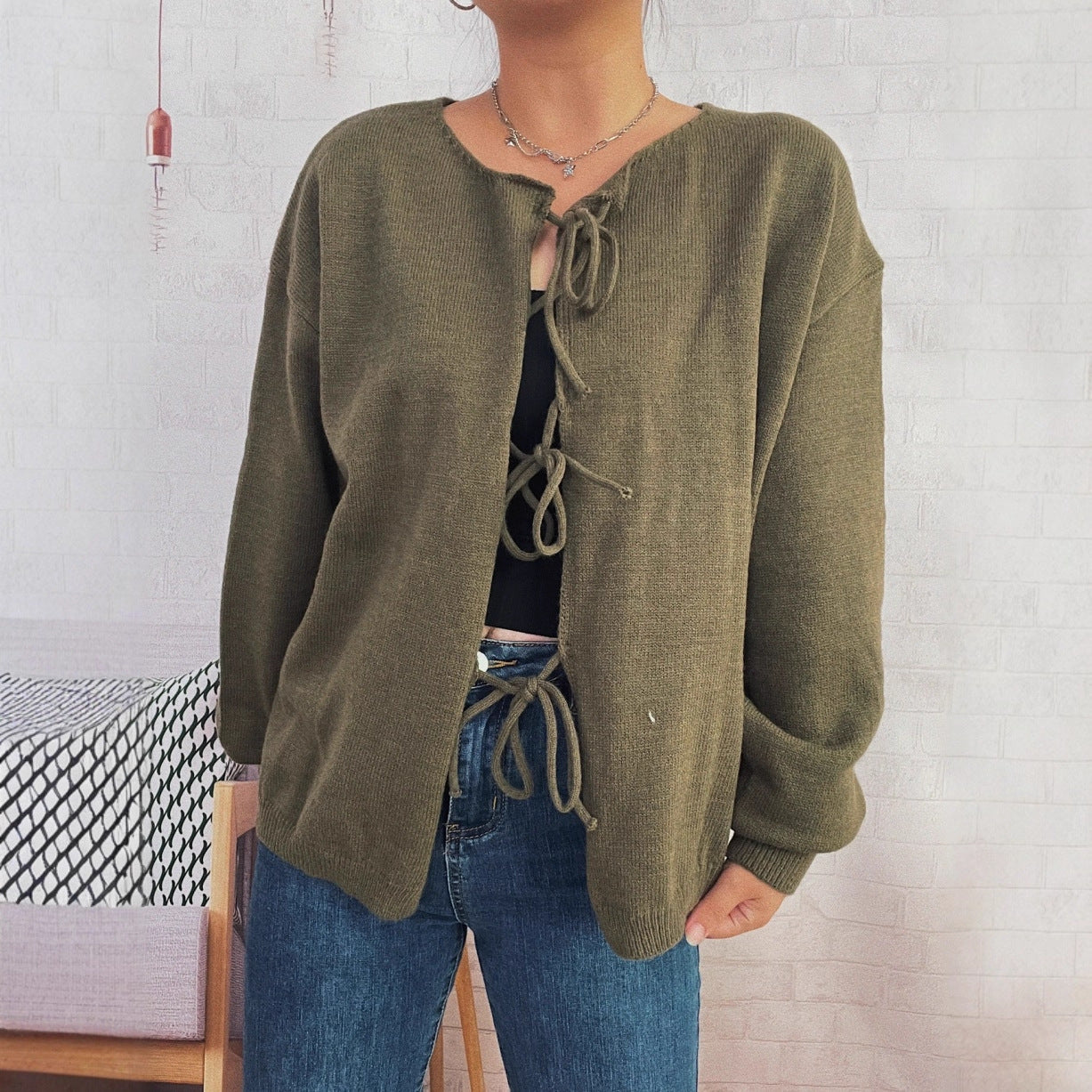 Damen Strickjacke mit dekorativem Schnürdesign und weitem Schnitt R&B