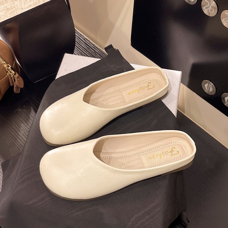Damen modische Mules mit glänzendem Obermaterial R&B