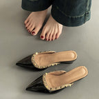 Damen elegante Mules mit spitzem Design und luxuriöser Schmuckverzierung R&B